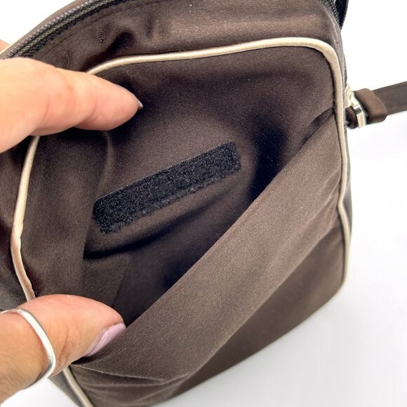 NWOT Prada Satin Bag + Set of 5 Prada Tinted Lip Balms RARE!! - Picture 10 of 15